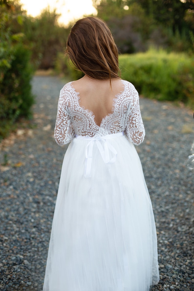 Robe de communion, Robe de fille de fleur Robe en dentelle de fille, Robe en dentelle ivoire blanche, Robe de fille de fleur rustique Boho Country, Robe en tulle à manches longues image 5