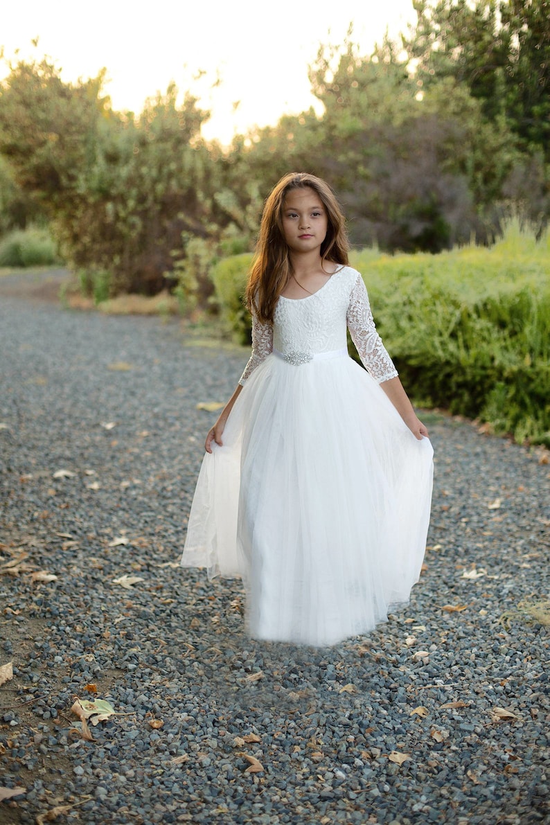 Vestido de niña de flores Boho Boho, vestido de niña de tul de encaje blanco, vestido de niña de flores de encaje, vestido de niña de flores rústico, vestido de comunión, vestido de Olivia imagen 3