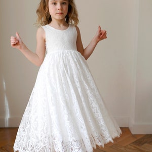 Robe de fille de fleur de Boho Boho, robe de fille de tulle de dentelle blanche, robe de fille de fleur de dentelle, robe de fille de fleur rustique, robe de communion, robe Bella image 3