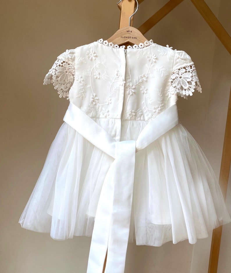 Vestido de bautismo para niña, Vestido de encaje para niños pequeños, Vestido de bautismo de encaje, Vestido de bautizo para niña, Vestido de primera comunión imagen 8