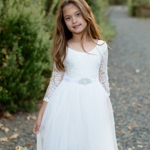 Robe de communion, Robe de fille de fleur Robe en dentelle de fille, Robe en dentelle ivoire blanche, Robe de fille de fleur rustique Boho Country, Robe en tulle à manches longues image 4