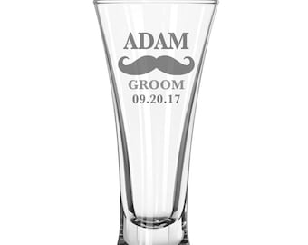 Set of (1) Etched Pilsner Glass, Wedding, Best man, grooms gift, groomsman, etched glassware, weddings, Pilsner glass, Beer Mug