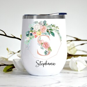 Personalized lettered stemless wine glass, Bridesmaid Gifts, Maid of Honor Gifts, Birthday gifts, stemless wine glass, Letter Personal gifts