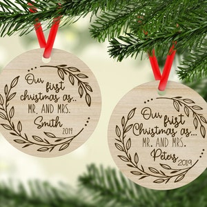 Unser erstes Weihnachten als Mr. AND Mrs. Ornament, Weihnachtsschmuck, erstes Weihnachten. Weihnachtsgeschenke, Weihnachten, Geschenke für sie, Brautpaar
