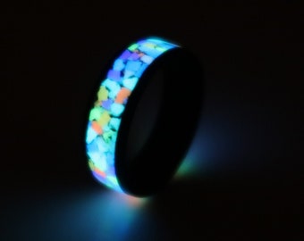 Carbon fiber ring ,Wedding ring,Wedding Band,Glow in the dark ring, glow ring,one channel ring, width about 8 mm