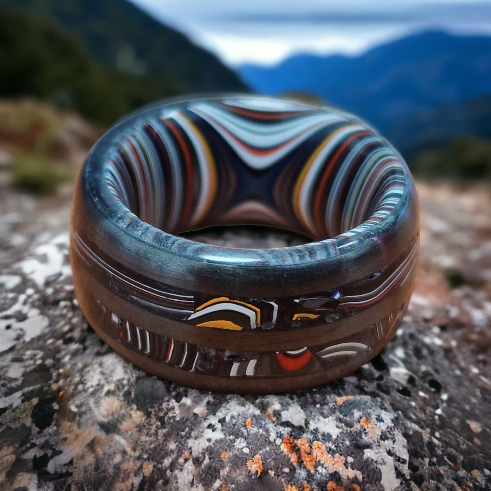 Carbon Fiber and Fordite Ring. Fordite Jewelry, Fordite Ring
