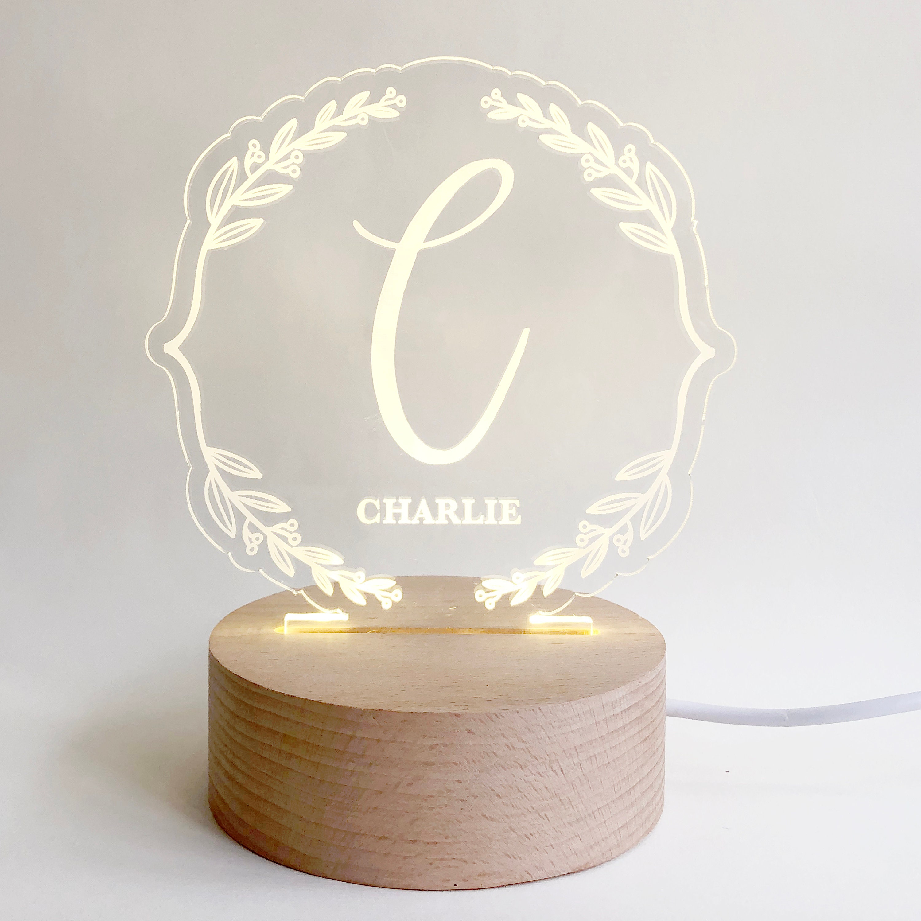 nightlight led classique personnalisé pour les enfants | lampe laser cut personnalisée lumière de nom gravée avec câble usb