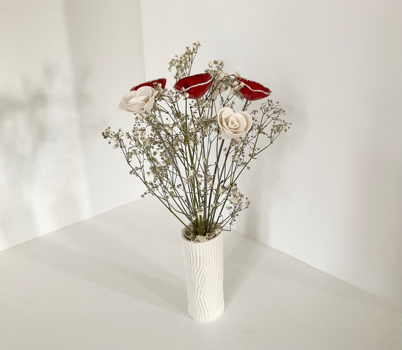 Bouquet et vase trois coquelicots et trois fleurs blanches en céramique fait main image 7