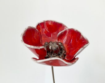 Coquelicot en céramique décoratif et durable fait main (A)