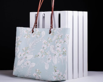 Bridesmaid tote bag bridesmaid gift tote bag for wedding canvas tote bag bridesmaid bag bridal party totes bridal tote bag personalized