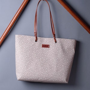 Bridesmaid tote Personalized Bridesmaid Gift Bags Custom Monogram Name Bag