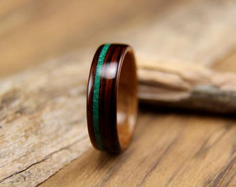 Kingwood lined with Koa and Offset Malachite Inlay- Handcrafted Bentwood Wooden Ring