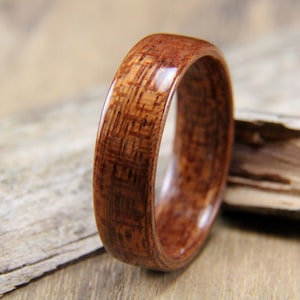 Classic Sapele Wooden Ring - Handcrafted Bentwood Ring