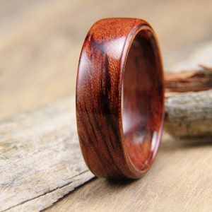 Bentwood Ring - Waterfall Bubinga - Handcrafted Wooden Ring - Classic Wood Ring - Anniversary gift