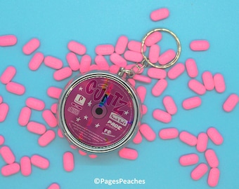 Cuntz Cute Keychain Pill Case: 3-Way Divider for Travel or Daily Meds