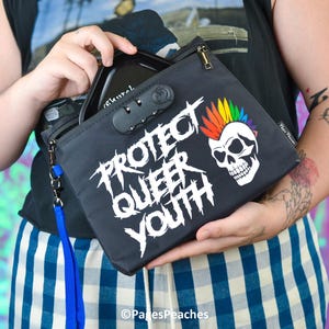 Bolsa protectora para jóvenes homosexuales con cierre a prueba de olores y cremallera, candado de 3 dígitos, forro de carbono, compatible con bandeja de liar, bolsa de Page's Peaches