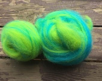 Alpaca Roving Hand pulled - Custom made/dyed