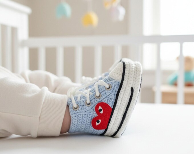 Baby Blue Crochet Converse Booties | Custom Gender Reveal & Baby Shower Gift | Warm Wool Welcome Baby Shoes | Gender Neutral Newborn Outfit