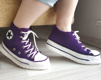 Gestrickte grüne Converse Pantoffeln für Männer und Frauen Gestrickte grüne Converse Pantoffeln für Männer und Frauen