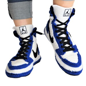 big slippers jordans