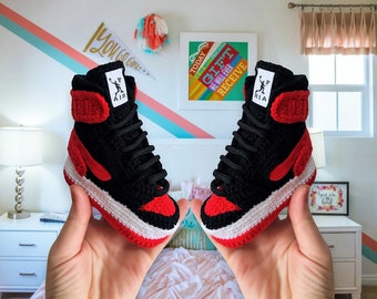 Basketball Retro Crochet Baby Jordans Style Sneakers Booties, Accessoires photo nouveau-nés, Nouvelles mamans séances photo pour nouveau-nés