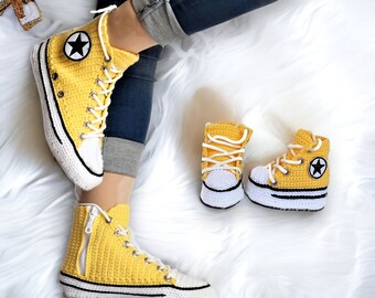 Chaussures de famille assorties, chaussons mère fille - père fils, chaussons bébé personnalisés, premier anniversaire, cadeaux de baby shower, chaussons en coton