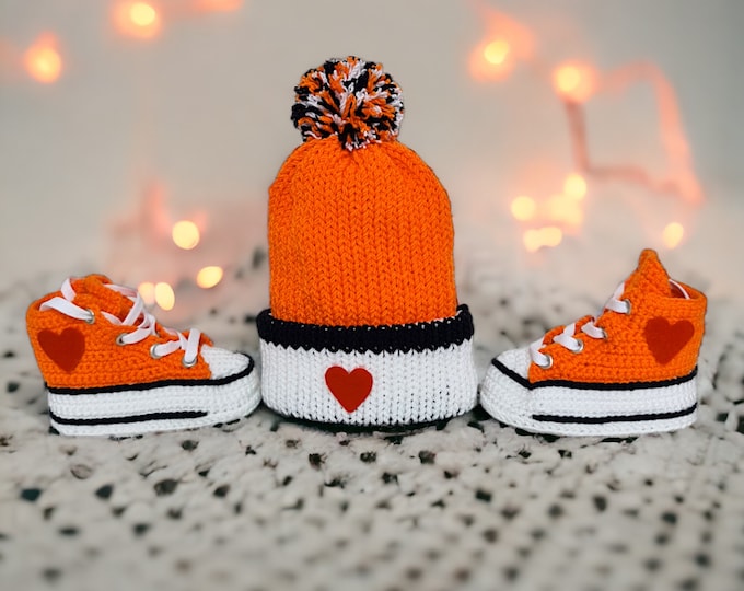 Custom Baby Sneakers & Crochet Beanie Set | Gender Reveal Photography Prop Outfit