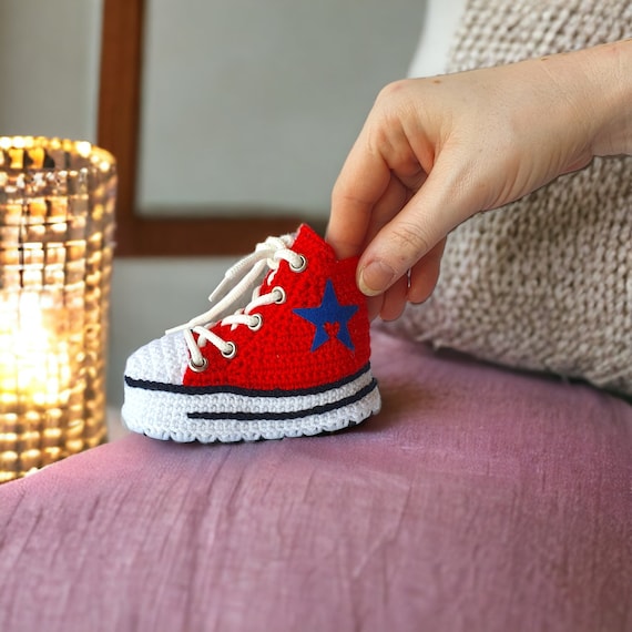 Baby converse set deals