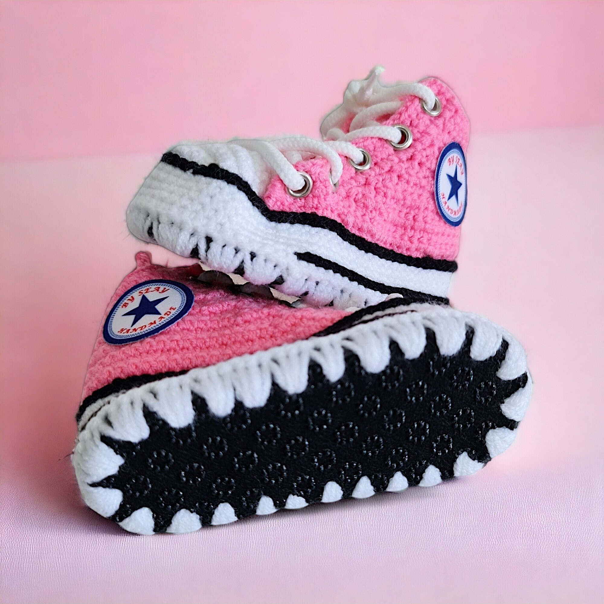 Pink crochet converse deals