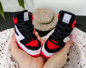 Crochet Baby Sneakers Booties, Newborn Basketball Gifts, Baby Shower, New Mom, Birth Announcement Gifts, First Time Mom Pregnancy Present