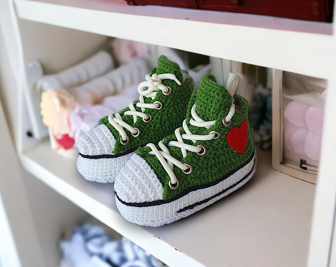 Custom Baby Wool Sneakers Gifts, Baby Converse-Style Green Knit Booties, Coming Home Outfit, Baby Christmas Gift, Newborn Photo Props Set