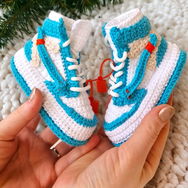 Off White Color Jordan-Style Crochet Baby Booties Sneakers, Newborn Organic Shoes, Custom Knit Newborn Shoes, Cotton Baby Basketball Outfit