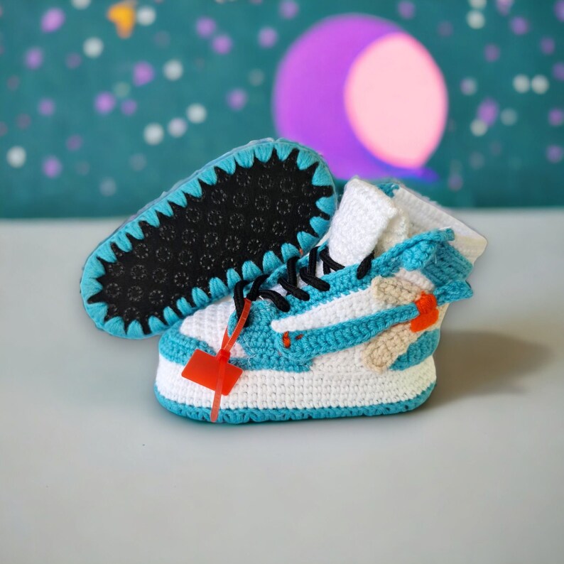 Personalized Baby Sneakers, Custom Newborn Booties, New Baby Gift, First Time Moms, Baby Shower Present, Birth Announcement, Boy/Girl Gifts image 3