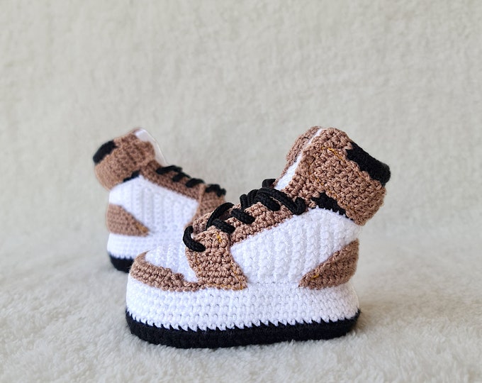 Jordans-Style Baby Sneaker Booties, Hip Hop High Tops Babies Shoes, Knit Basketball Newborn Booties, Gender Neutral, Gift for Sneakerheads