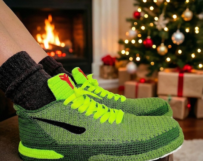 Kobe Green Christmas Sneakers - Custom Mamba Style Retro Basketball Shoes - Holiday Gift for Sneakerheads - Urban 24 Outfit - Plush Sneakers
