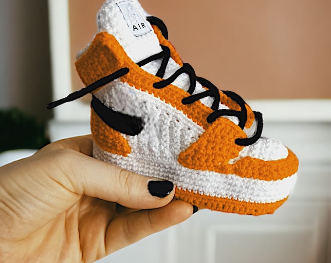 Handmade Baby Jordan-Style Booties Sneakers, Custom Baby Shower Gift, Soft Sole Crochet Sneaker Crib Shoes, Newborn Basketball Rare Kicks