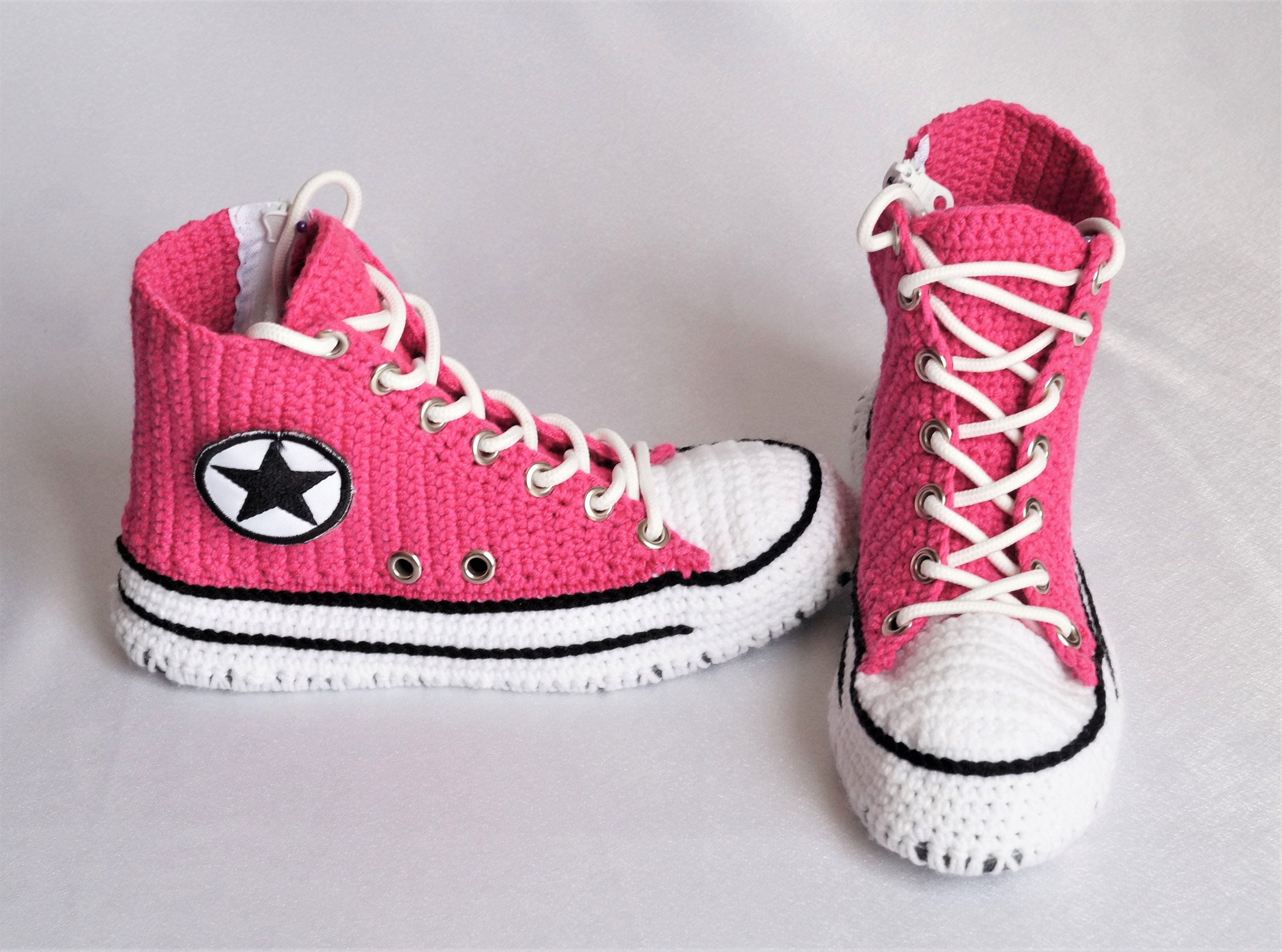 Crochet Converse High Top Fuchsia Glow Slippers Knitting | Etsy México
