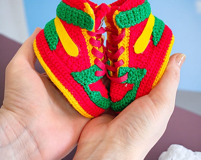 African Baby Booties Rasta Baby Sneakers | Crochet Baby Jordan Style Knitted Baby Shoes | Retro Basketball Baby Gift First Birthday Present