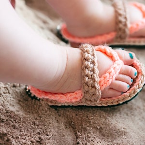 Crochet bébé tongs sandales, chaussons tricotés pour nouveau-nés, pantoufles pour nourrissons en coton doux image 5