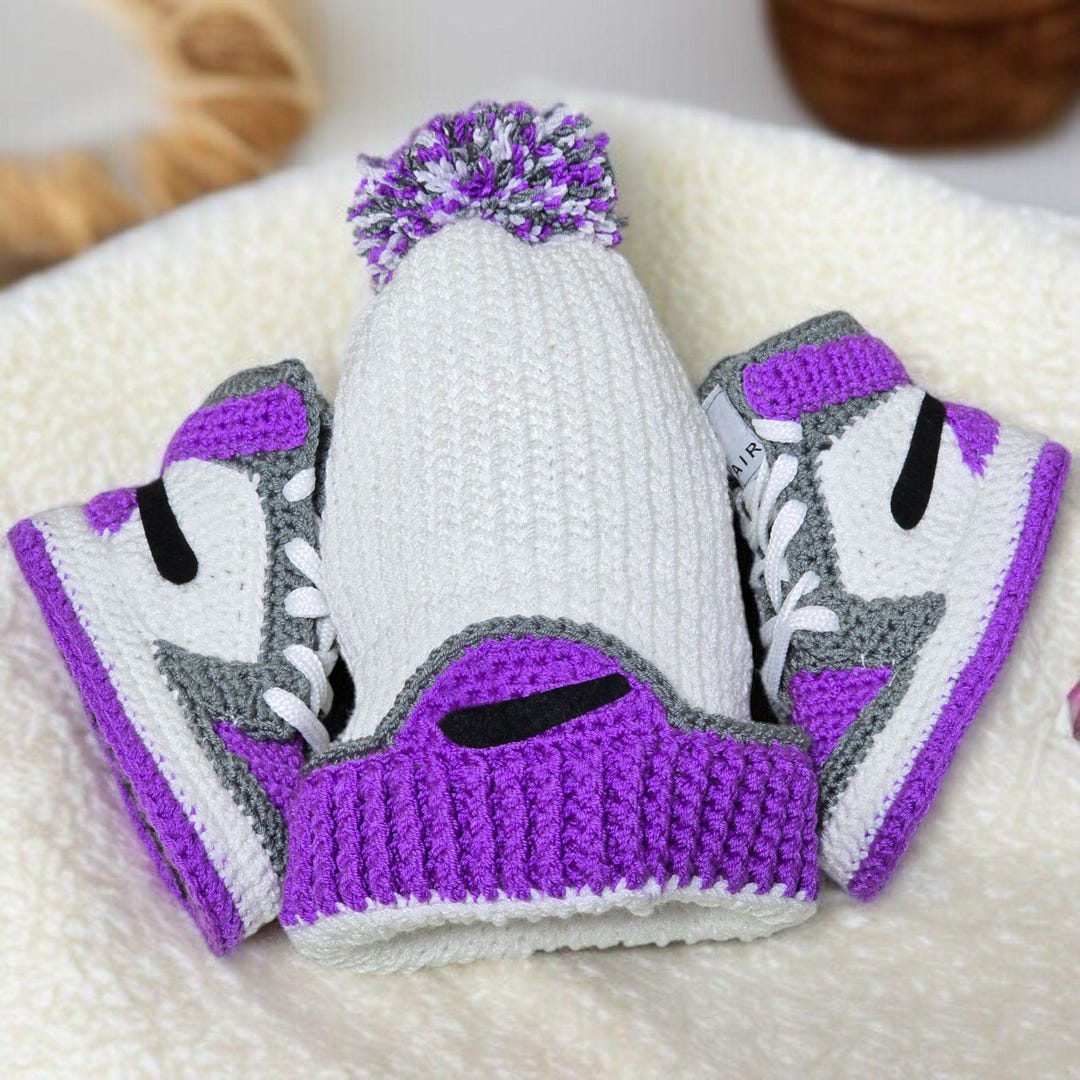 Crochet Baby Jordan Sneakers and Beanie Set | Purple Basketball Booties ...