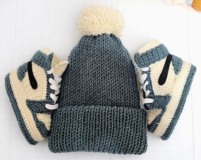 Gender Neutral Teal Beige Baby Set – Handmade Jordan Inspired Booties and Hat – Coming Home Outfit, 0-3M, 3-6M, 6-9M, 9-12M