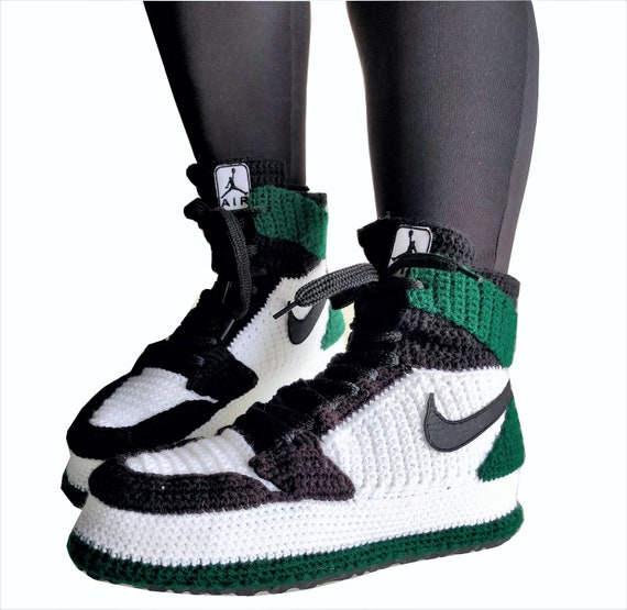 knitted jordan 1s