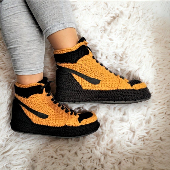 Designer Brand Luxury Fashion Apparel Hot Sale New Designer Copy Ladies Shoes  Sneakers Slippers Casual Shoes Footwear The Shoes - China Brand and Luxury  price | Made-in-China.com
