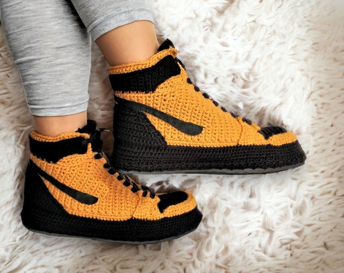 Metallic Gold Sneaker Slippers, Custom High Top Knitted Shoes, Booties Socks for Sneakerheads, Basketball Shoes Charm, Sneakers Ball Party