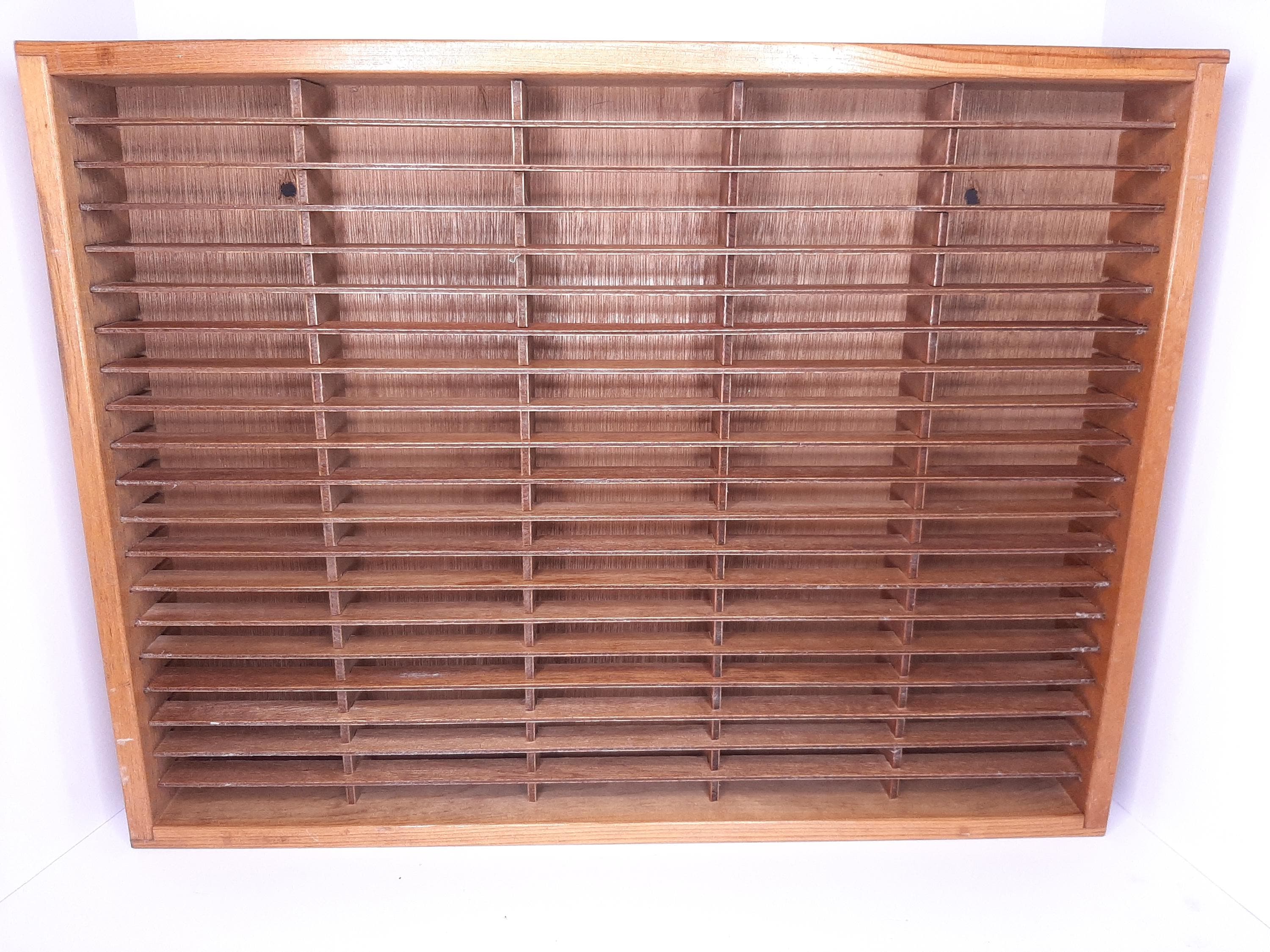 Vintage Napa Valley Box Company 100 Cassette Tape Storage