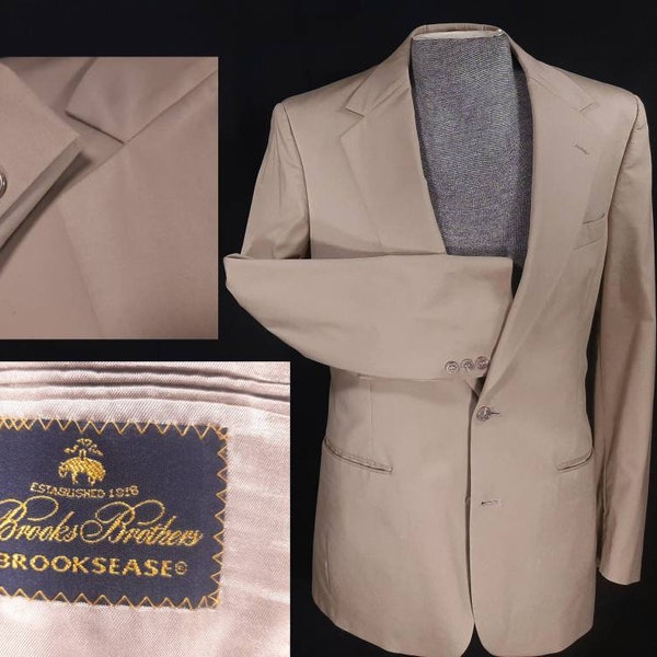 Vintage Brooks Brothers Brooksease 40L Sport Coat, Beige Lightweight Wool, Very Good Condition, Two Button Front, 40L Brooks Brothers Jacket