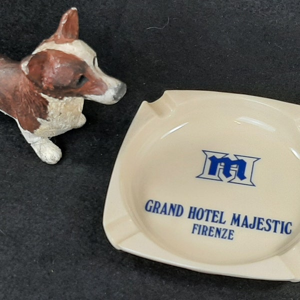 Vintage mebel P41 Grand Hotel Majestic Firenze Souvenir Ashtray, Corner Slots, Made in Italy, Excellent Condition, Mebel Melamine Ashtray