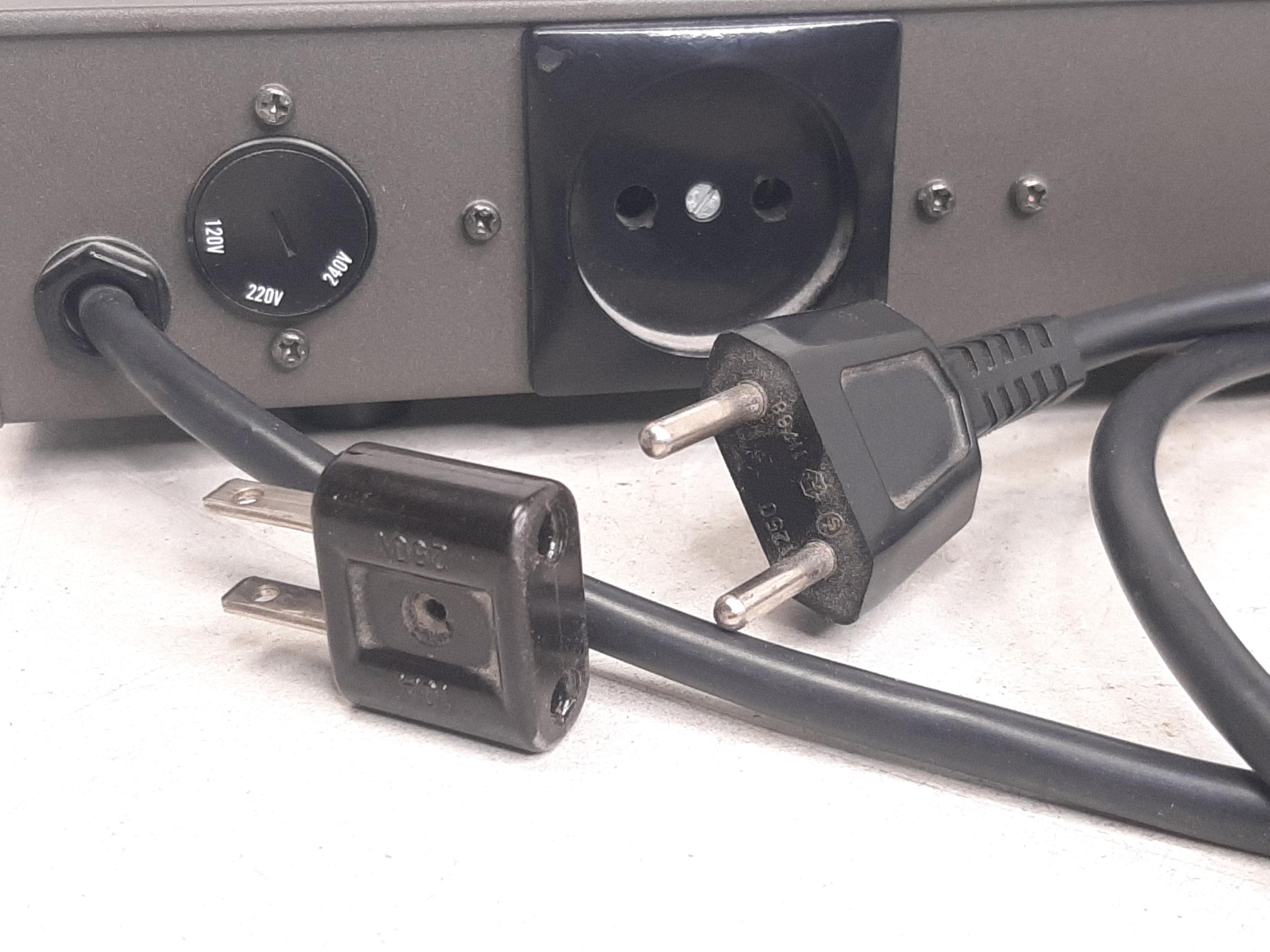 Vintage National Audio Timer TE-97, Missing Knob, Works, Has U.S.