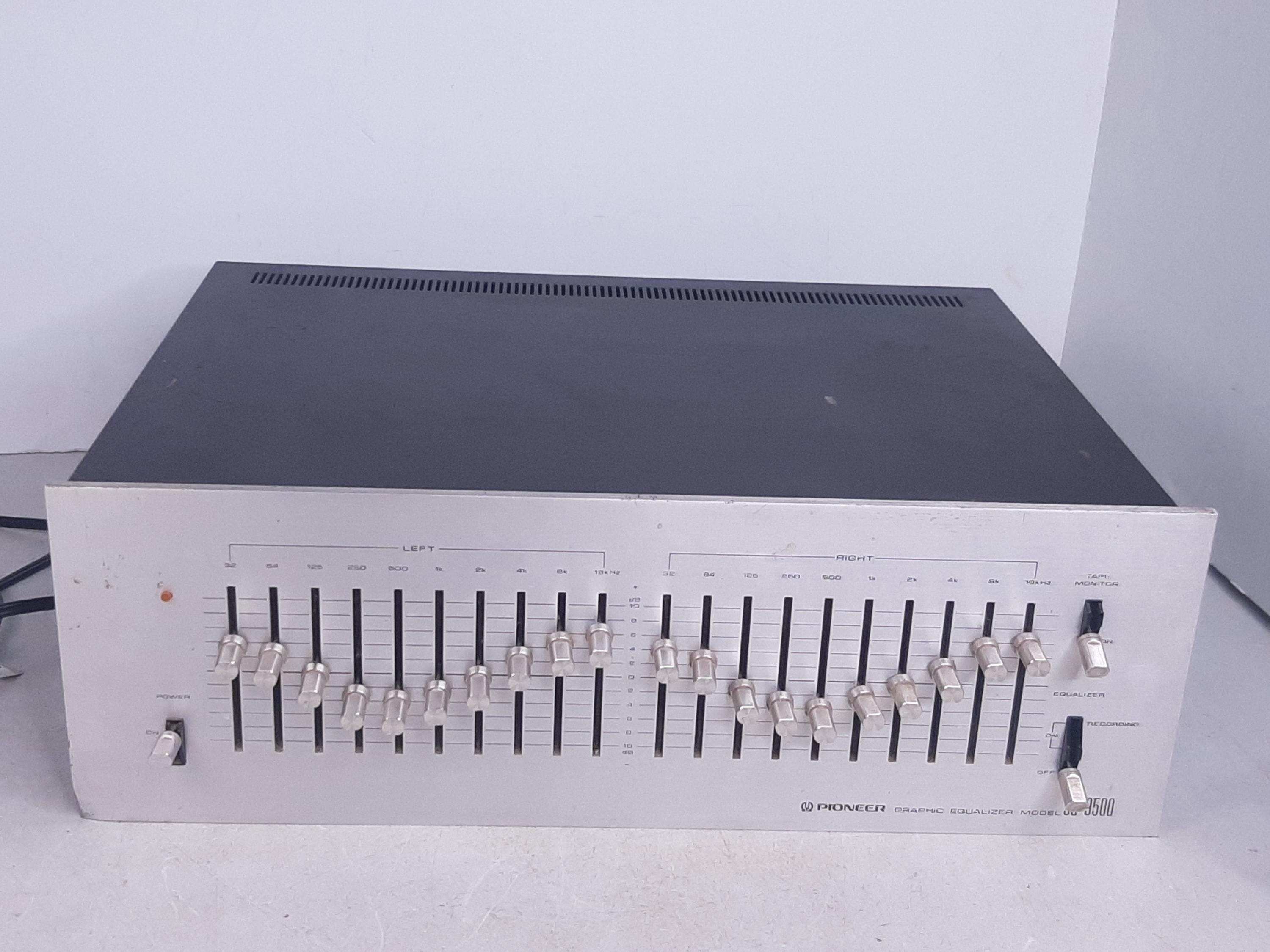 Vintage Pioneer SG-9500 10 Band Graphic Equalizer, Works- No on