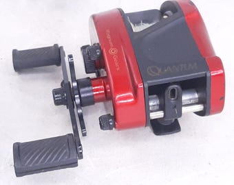 Lot of 3 Vintage Quantum Baitcasting Reels, Quantum US300 Round Reel,  Quantum Lite QL500, Quantum Flippin Reel, Worn, Good Working Condition -  Etsy